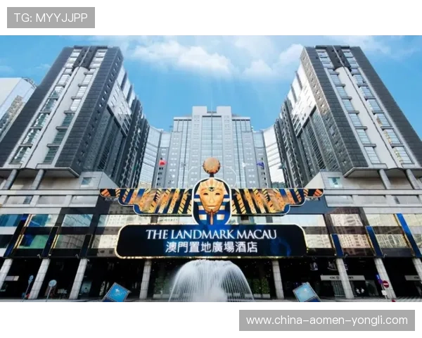 澳门置地广场内都有哪些知名国际品牌，详细介绍各大品牌的特色与购物体验